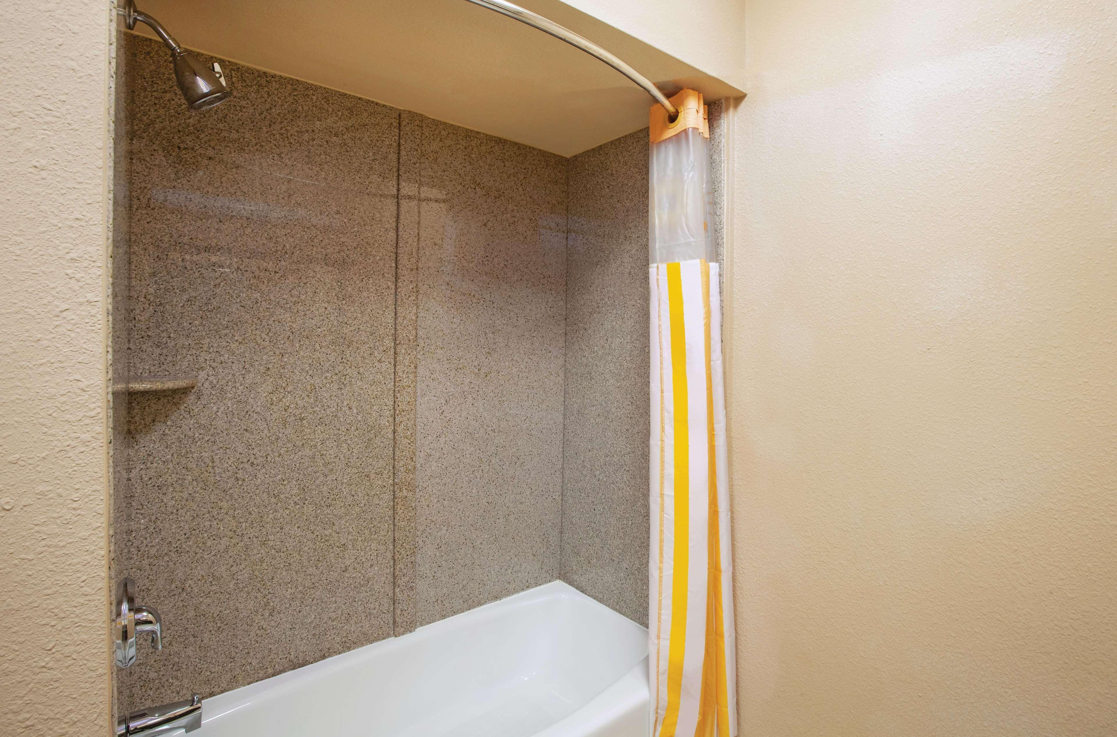 La Quinta By Wyndham Jacksonville, Texas エクステリア 写真